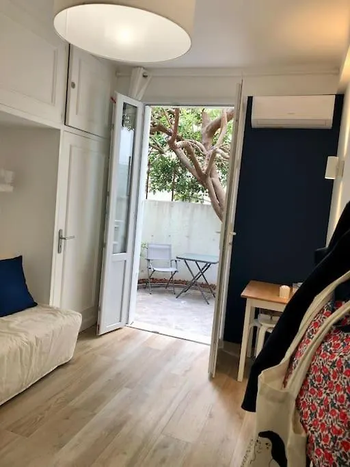 Studio Bord De Mer, Croisette, Cannes Francie